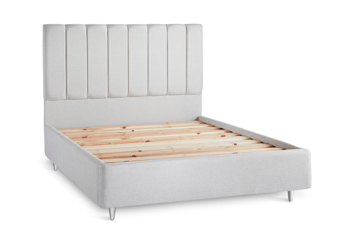 Shelley Upholstered bed with fluted headboard