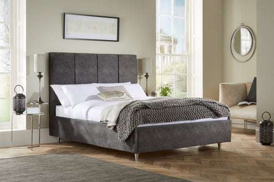 Chaplin Upholstered bed with fluted headboard