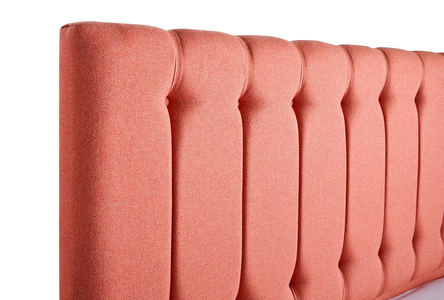 Lenny Upholstered bed with button-backed headboard and high footboard